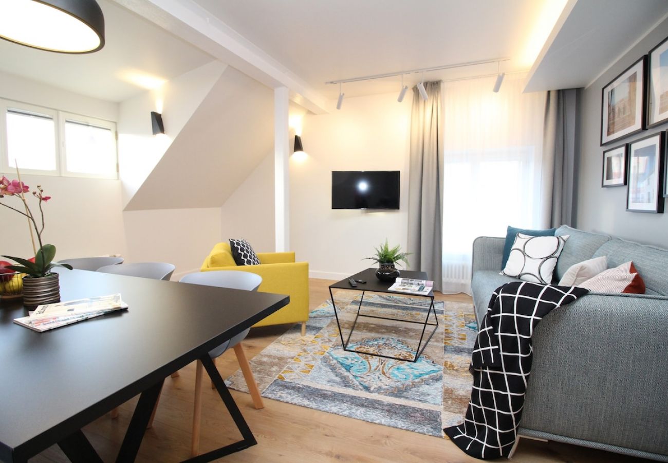 Apartment in Tallinn - 2 bedroom in Old town with views 