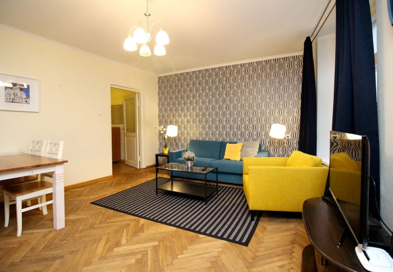 Apartment in Tallinn - 1 BR next to Town Hall Square 