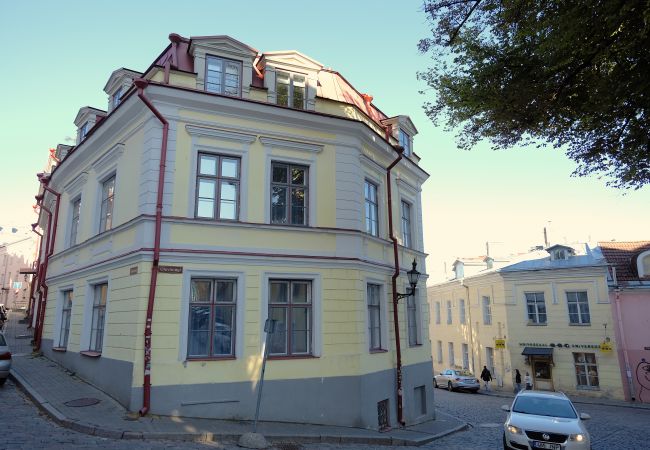 Apartment in Tallinn - 5 bedroom Olevimägi 11