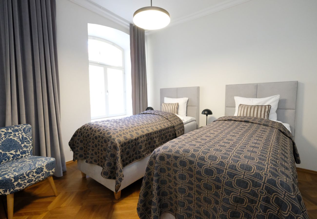 Apartment in Tallinn - 4 bedroom apartment in Toompea Old town