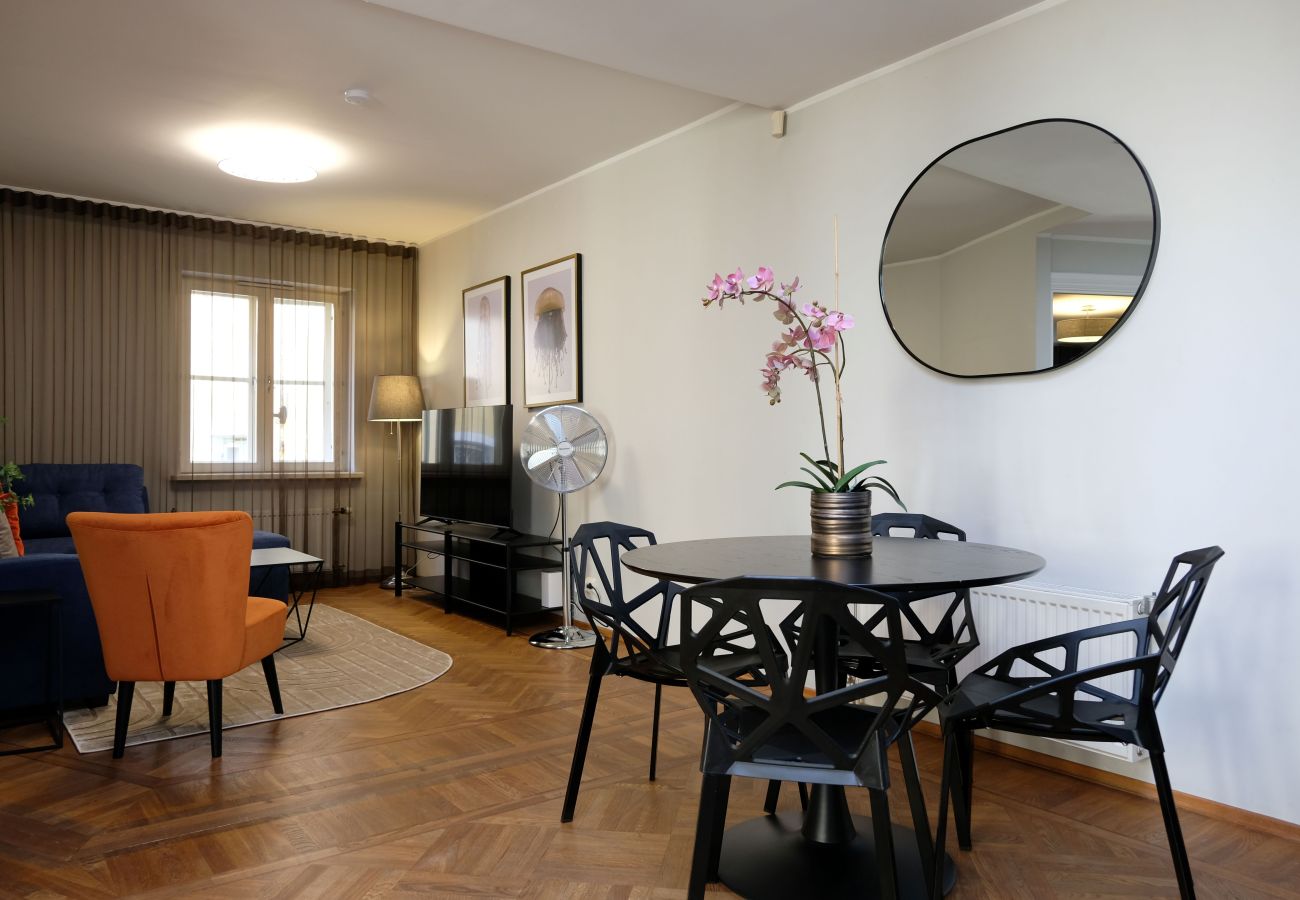 Apartment in Tallinn - Two bedroom apartment Pikk 44